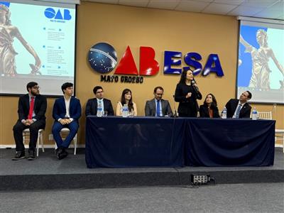 Foto da Notícia: Estudantes de Direito da UFMT visitam OAB-MT para conhecer a casa da advocacia